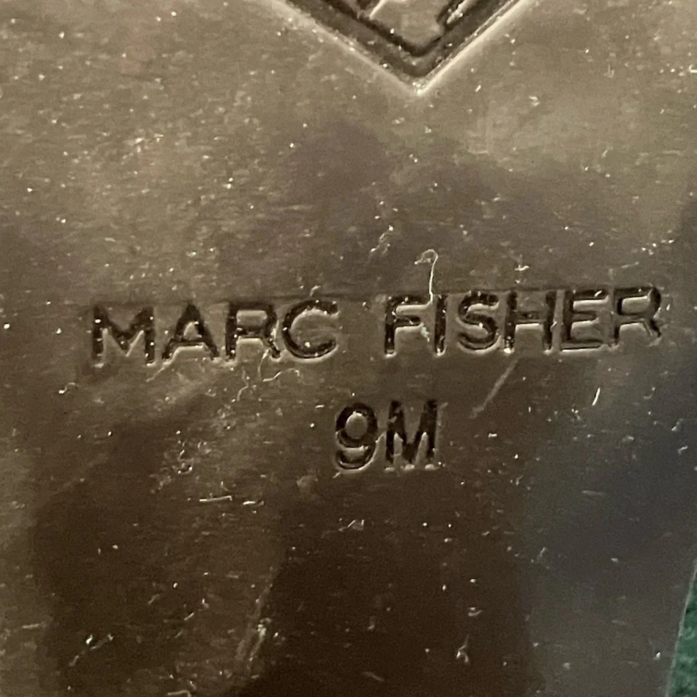 MARC FISHER Ellard green suede pointy toed booties chunky block heel pull on 9 - Picture 8 of 10